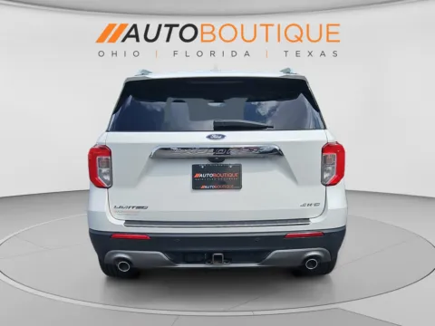 More photos of 2021 Ford Explorer Limited at Auto Boutique Ohio, OH