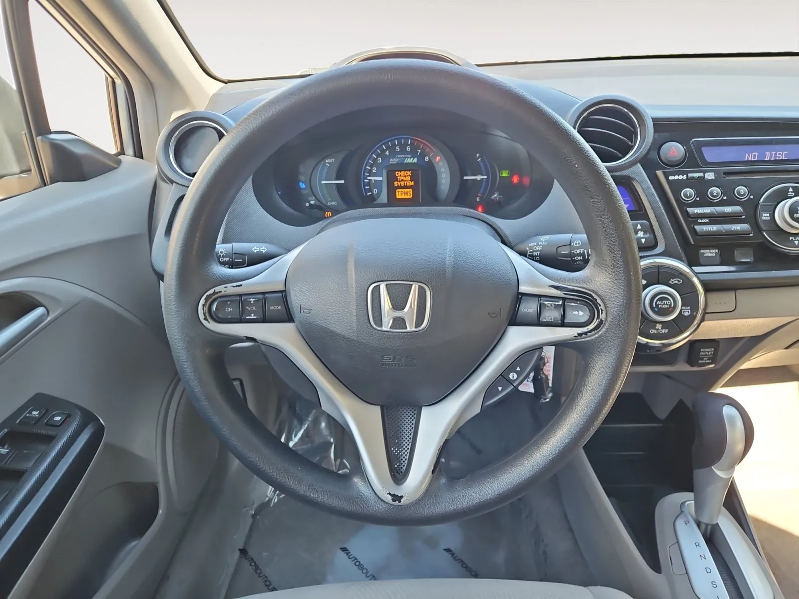Honda Insight photo 12