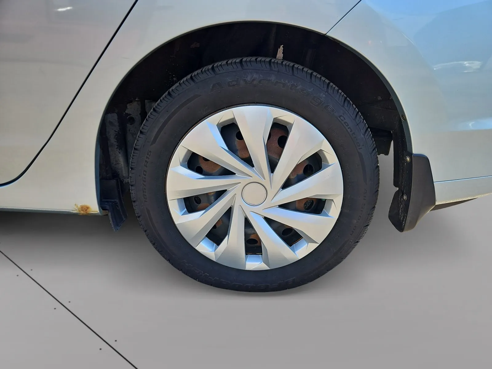 Honda Insight photo 14