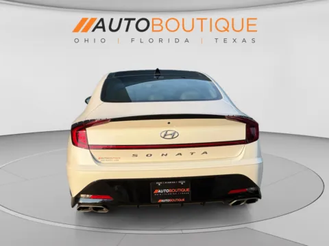 More photos of 2022 Hyundai Sonata N Line at Auto Boutique Ohio, OH