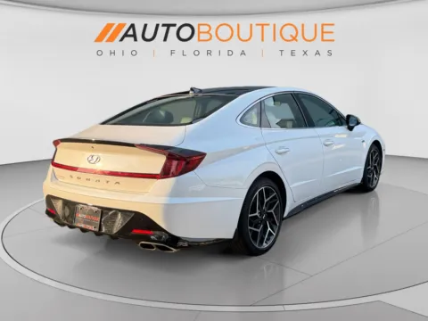 More photos of 2022 Hyundai Sonata N Line at Auto Boutique Ohio, OH