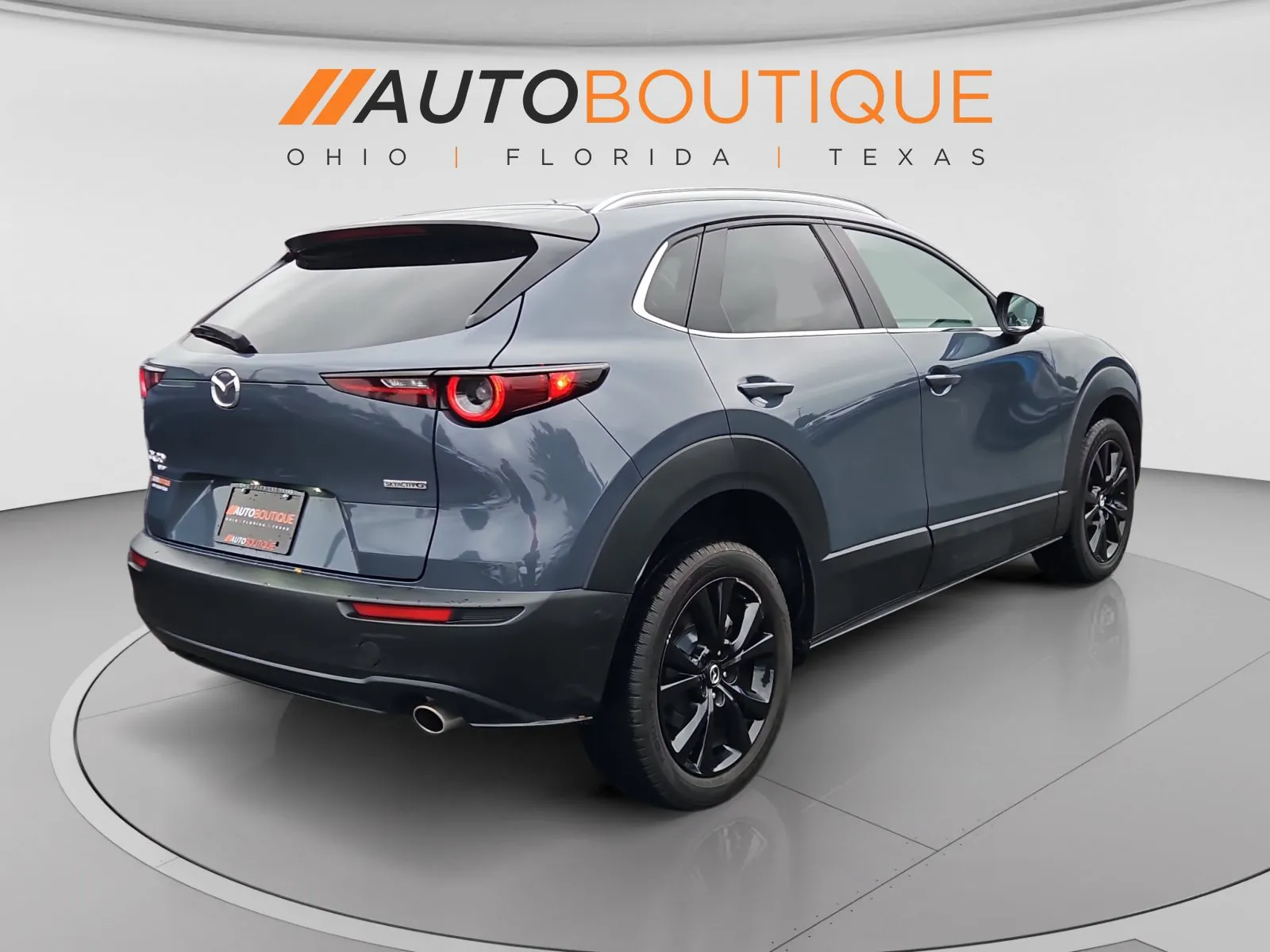 Mazda CX-30 photo 5