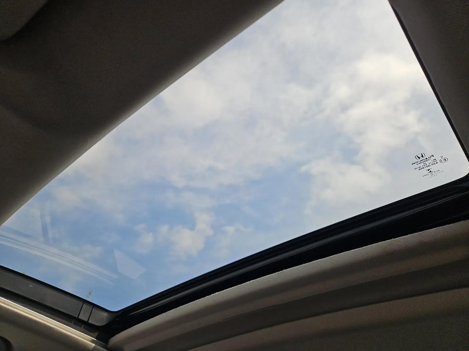 Honda Accord photo 18
