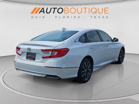 More photos of 2022 Honda Accord Sedan EX-L at Auto Boutique Ohio, OH