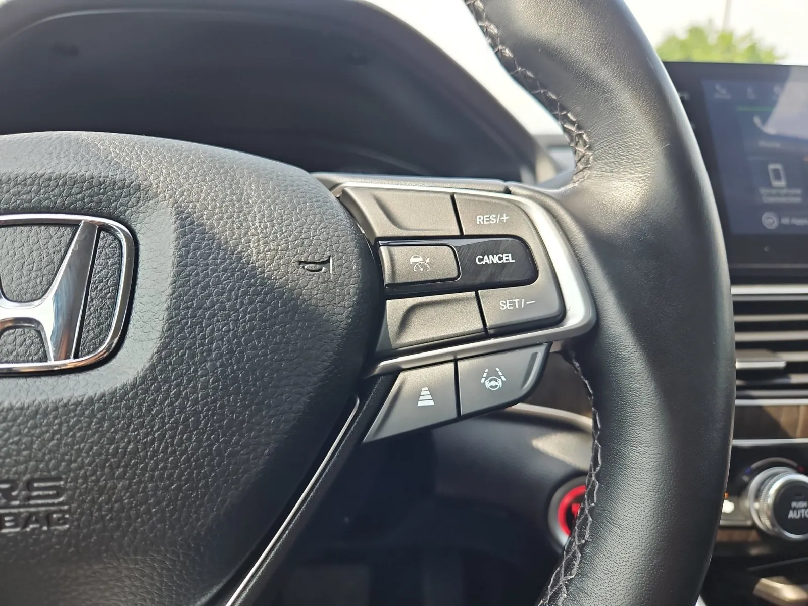Honda Accord photo 24