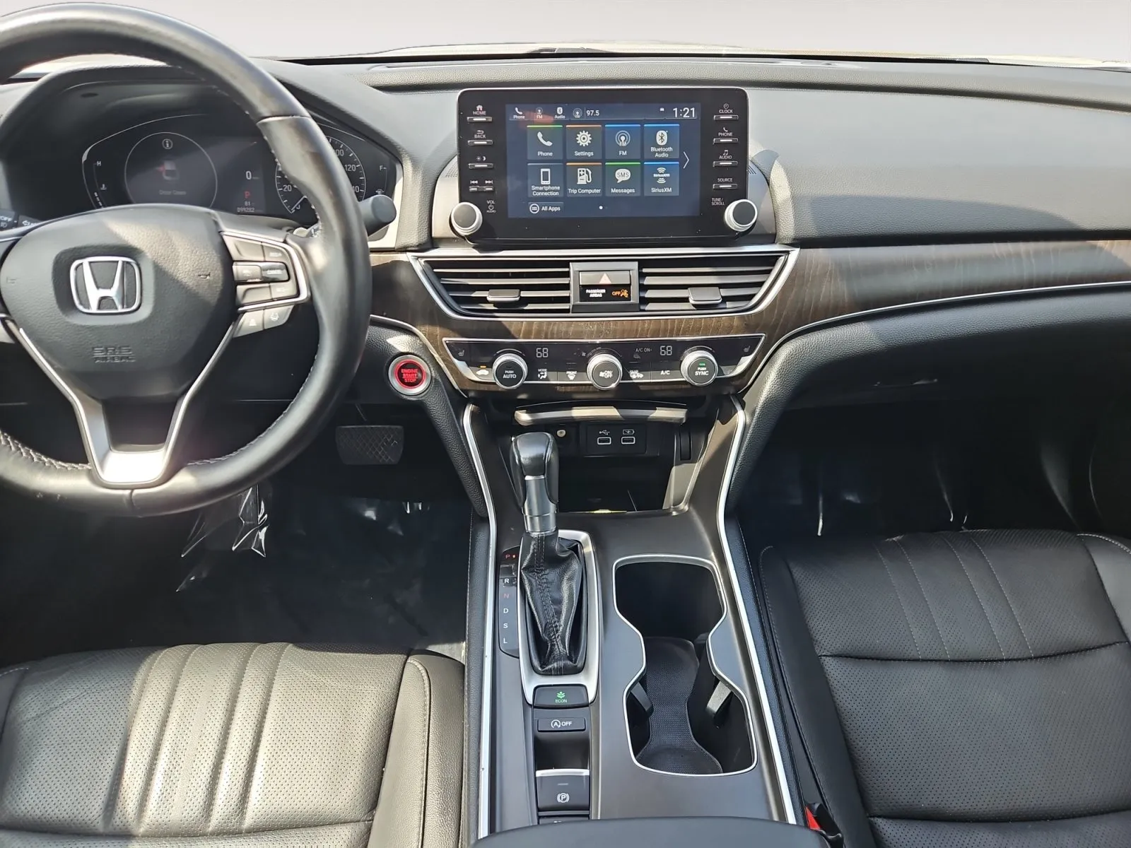 Honda Accord photo 10