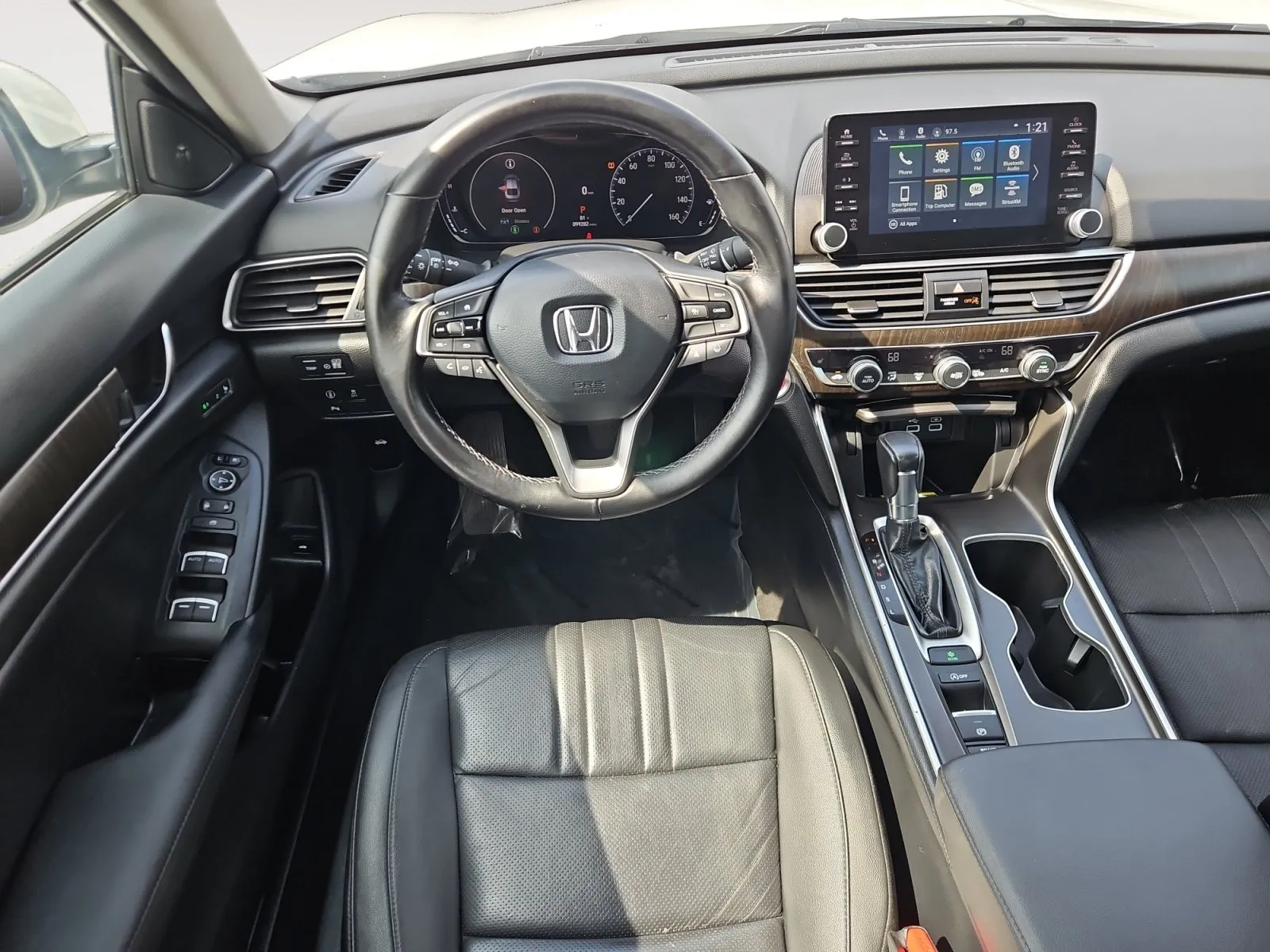 Honda Accord photo 9