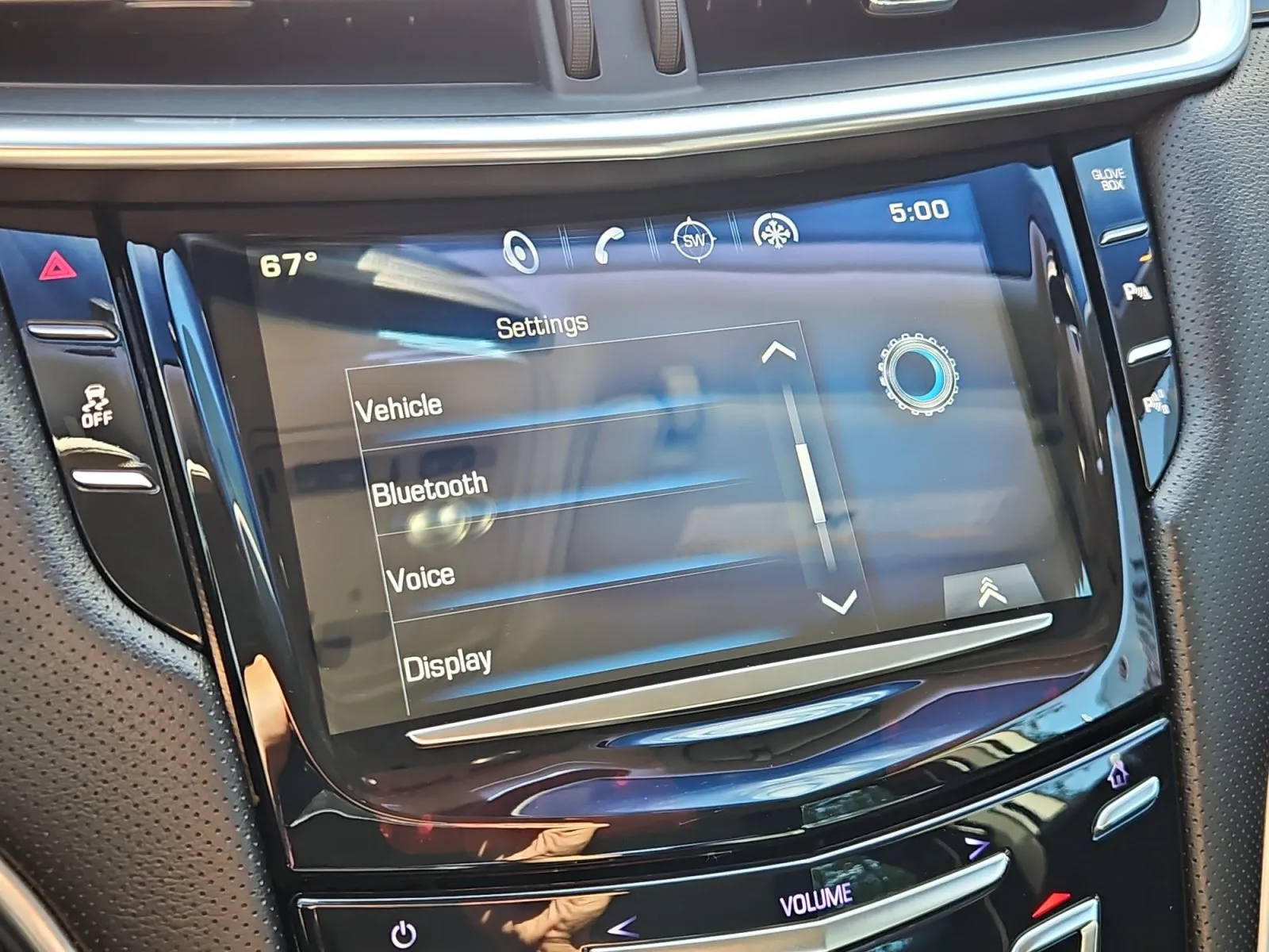 Cadillac XTS photo 18