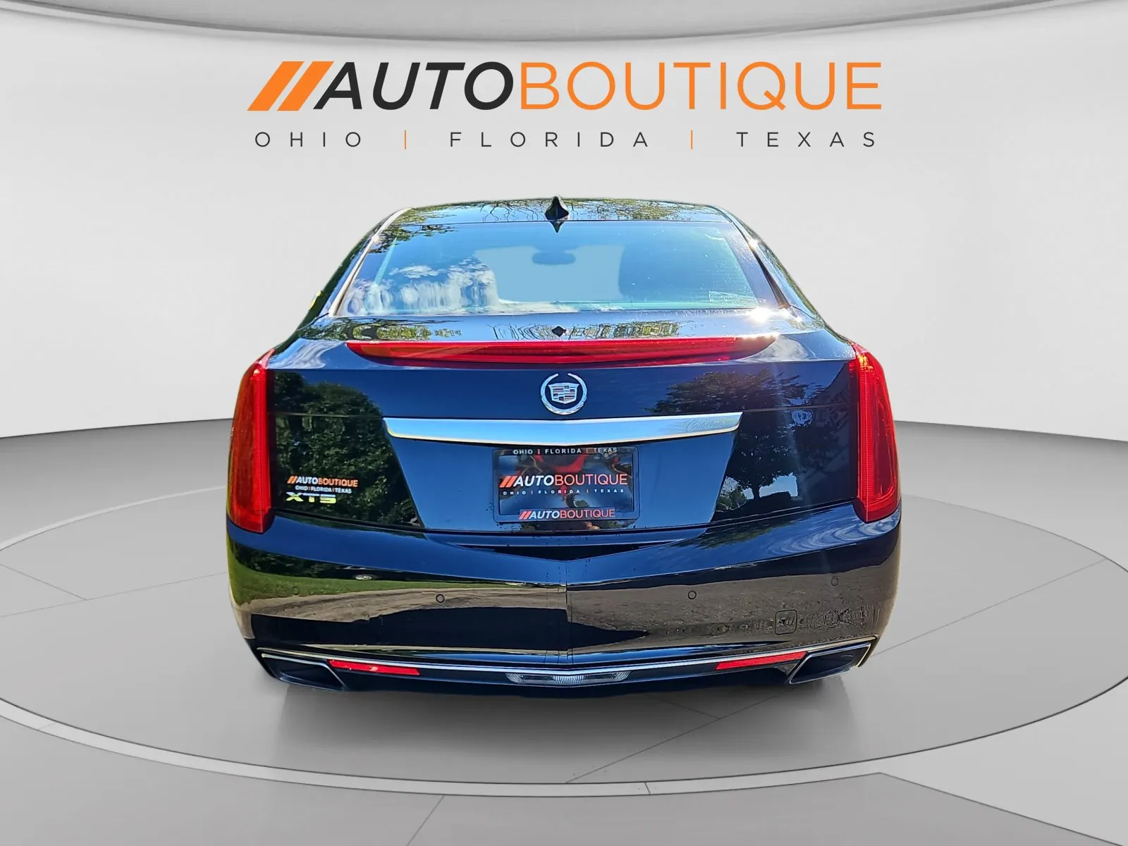 Cadillac XTS photo 4