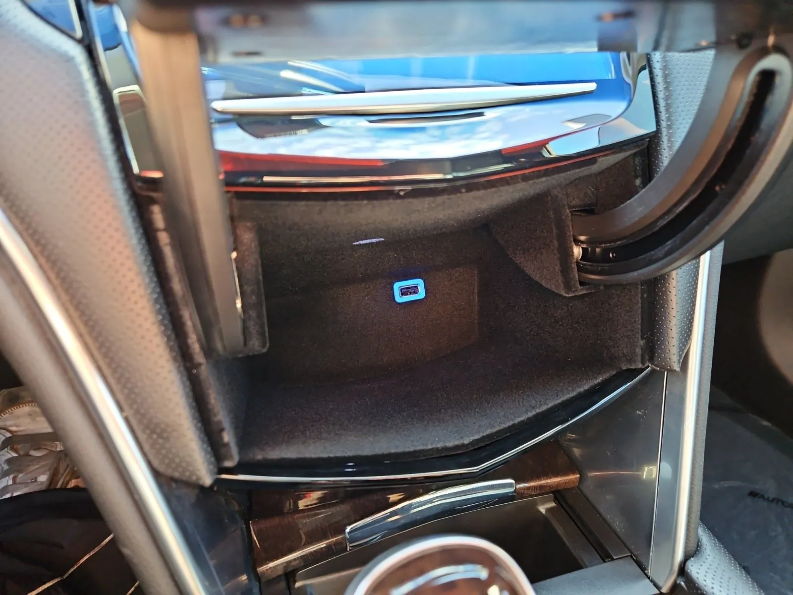 Cadillac XTS photo 21