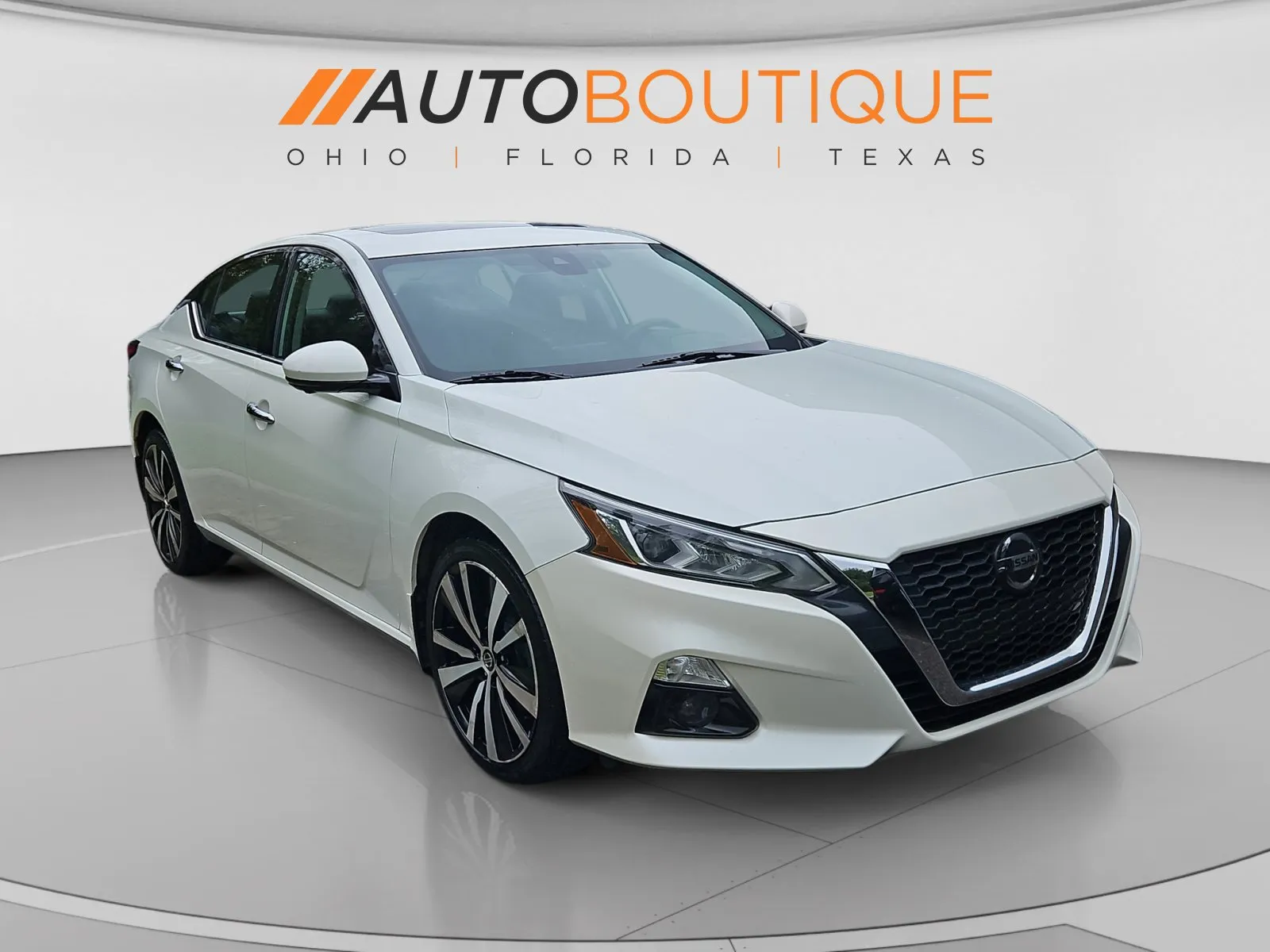 Nissan Altima photo 7