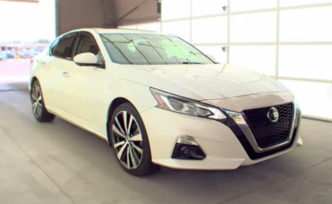Another view of 2019 Nissan Altima 2.5 Platinum for sale in Columbus, OH at Auto Boutique Ohio