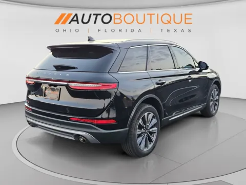 More photos of 2020 Lincoln Corsair Reserve at Auto Boutique Ohio, OH