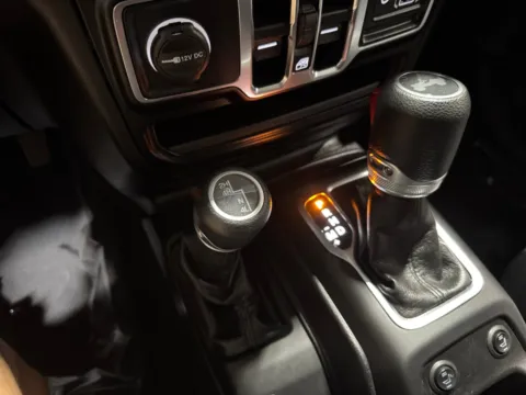 More photos of 2020 Jeep Wrangler Unlimited Sport S at Auto Boutique Ohio, OH