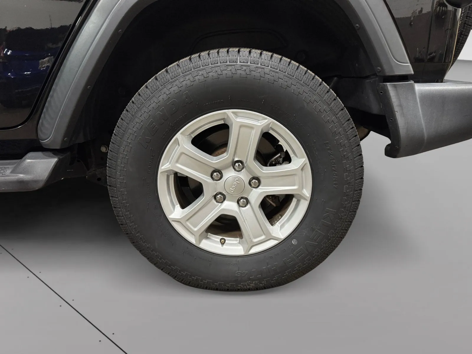 Jeep Wrangler photo 19