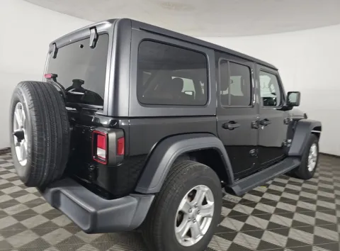 More photos of 2020 Jeep Wrangler Unlimited Sport S at Auto Boutique Ohio, OH