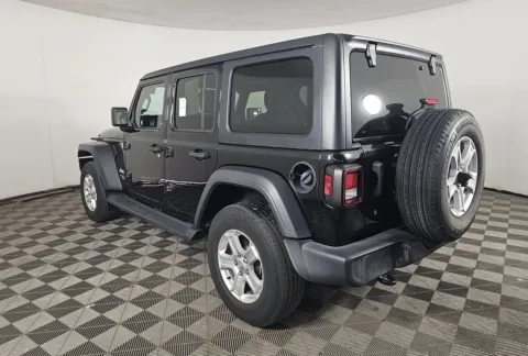 More photos of 2020 Jeep Wrangler Unlimited Sport S at Auto Boutique Ohio, OH