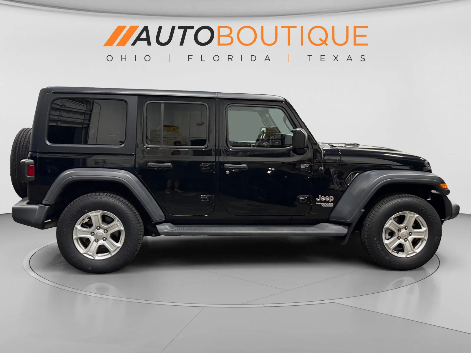 Jeep Wrangler photo 6