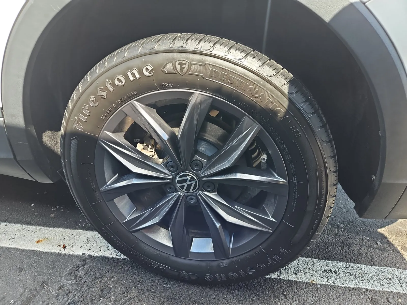 Volkswagen Tiguan photo 16