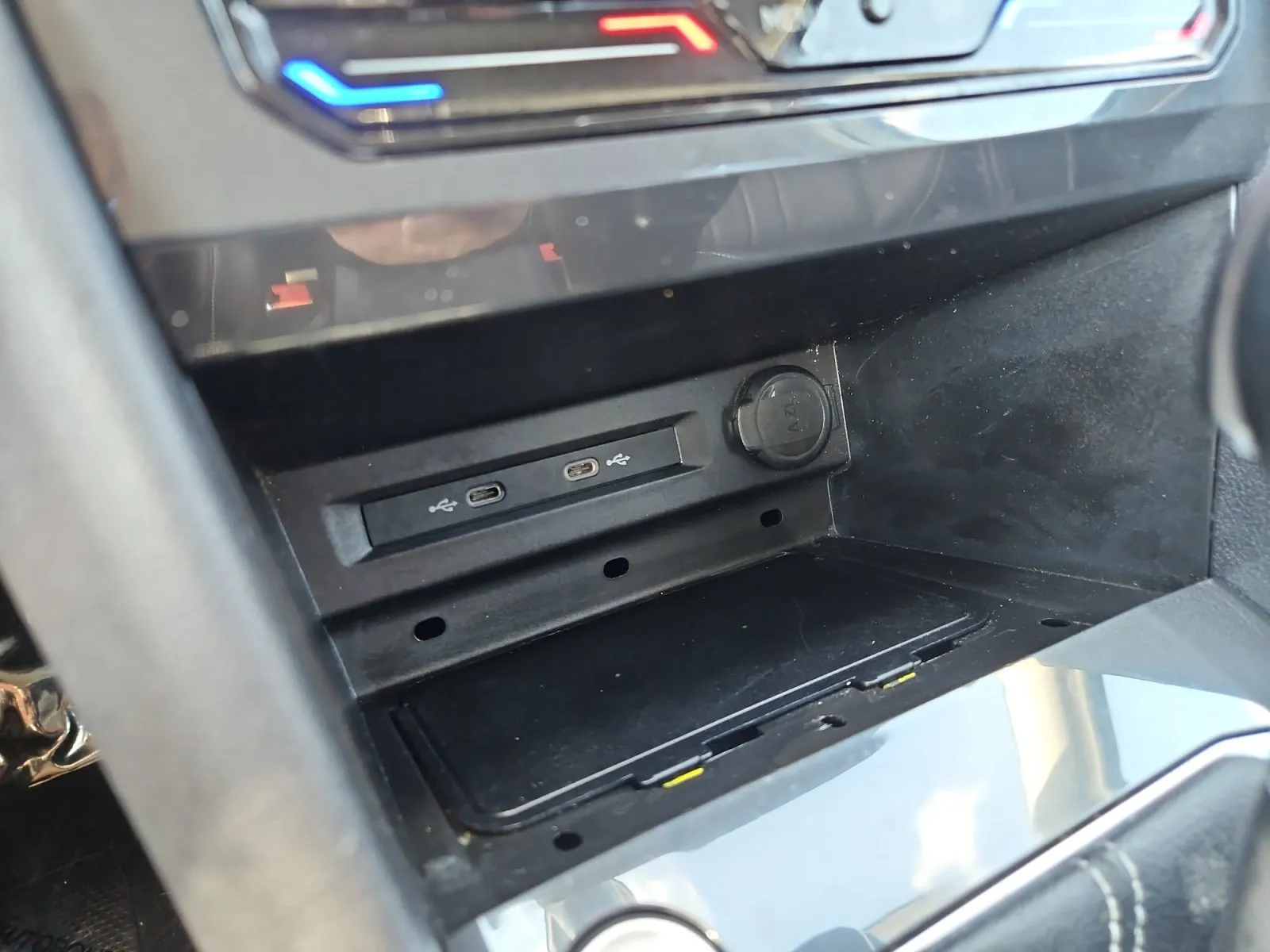 Volkswagen Tiguan photo 21