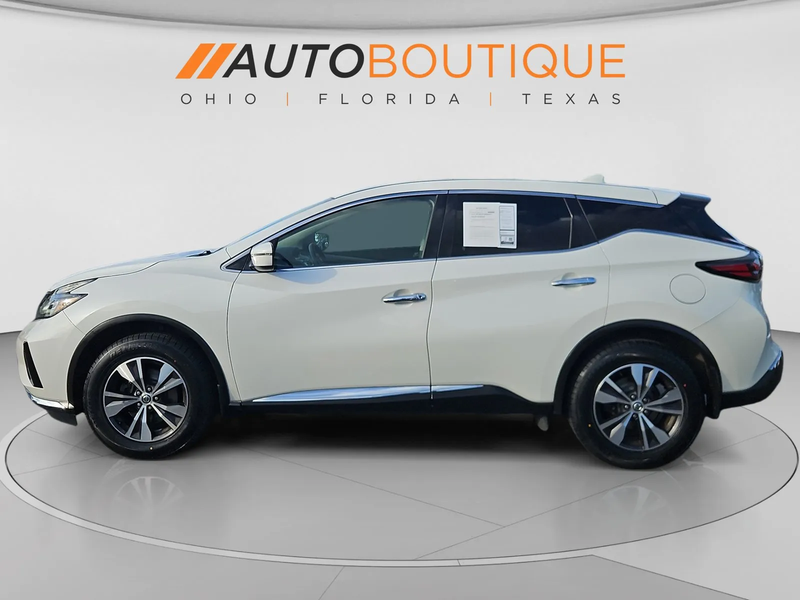 Nissan Murano photo 2