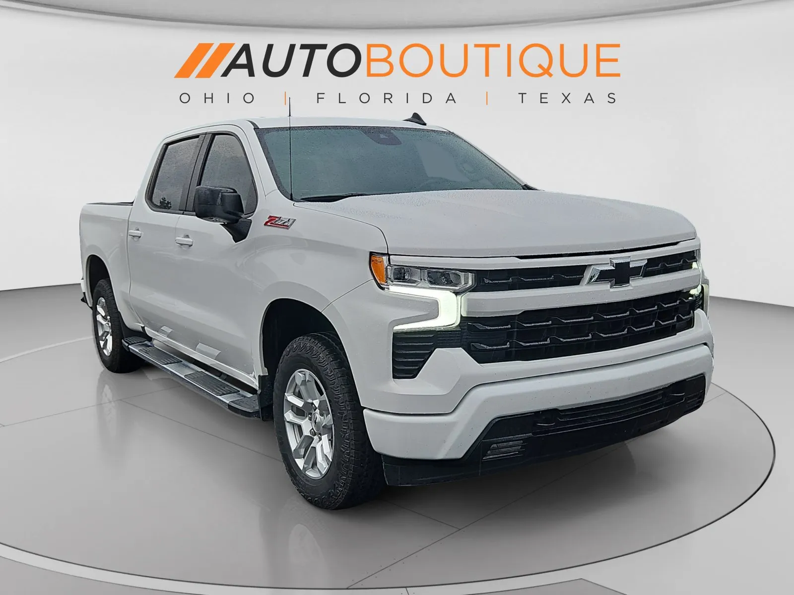 Chevrolet Silverado photo 7