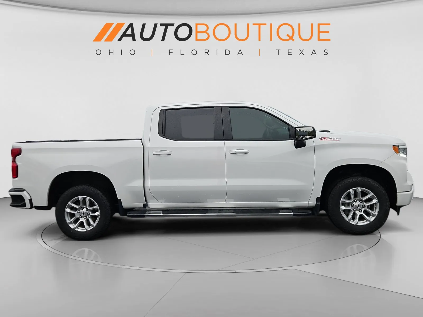 Chevrolet Silverado photo 6