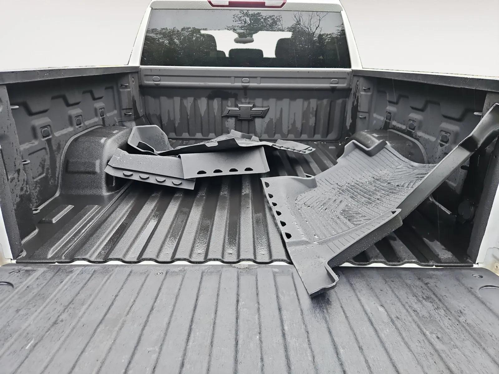 Chevrolet Silverado photo 15