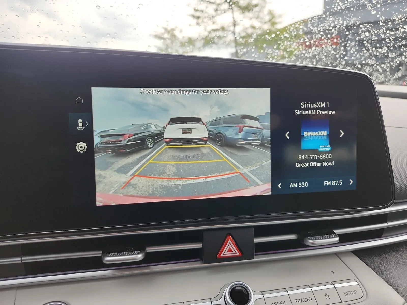Hyundai Elantra photo 18