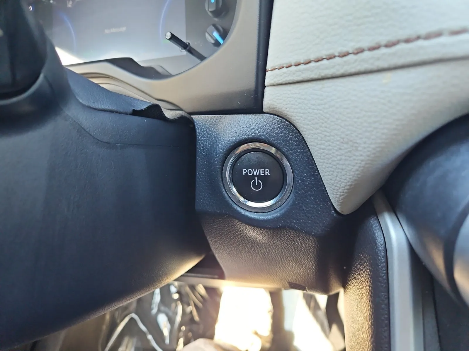 Toyota RAV4 photo 19