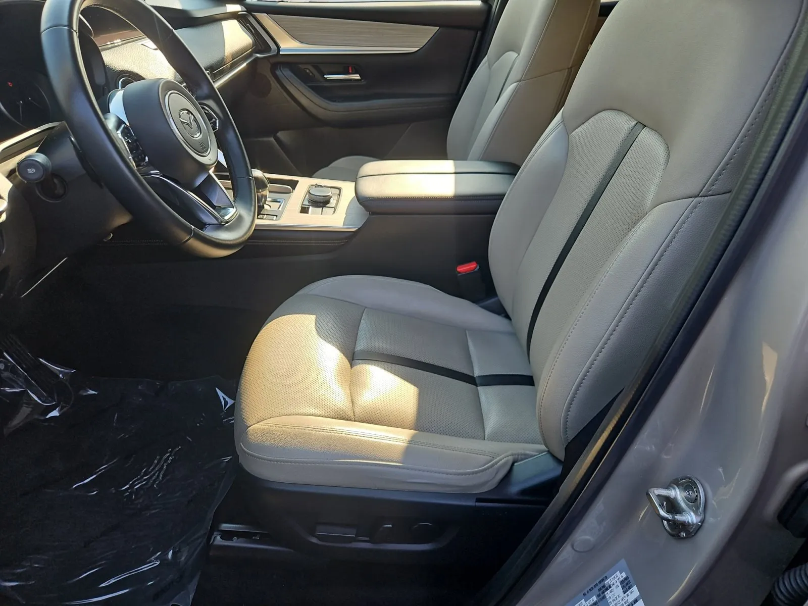 Mazda CX-90 photo 9