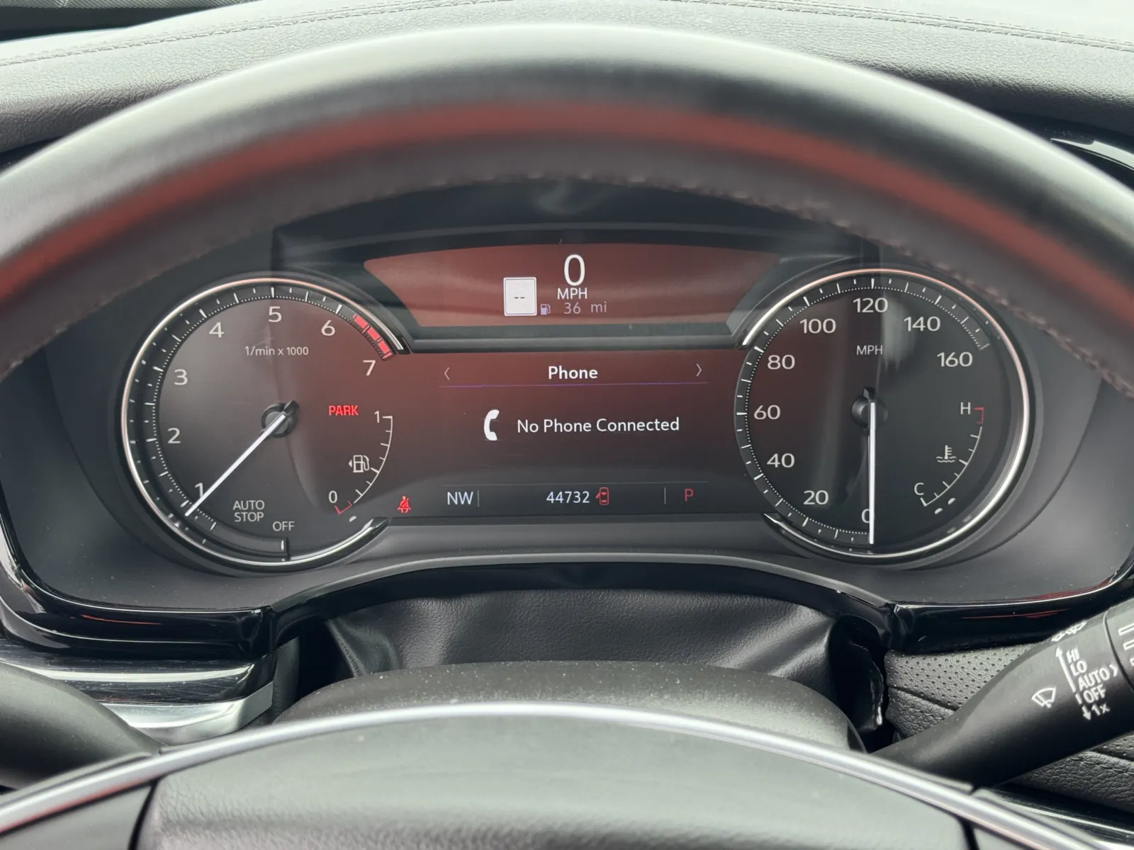 Cadillac XT5 photo 26