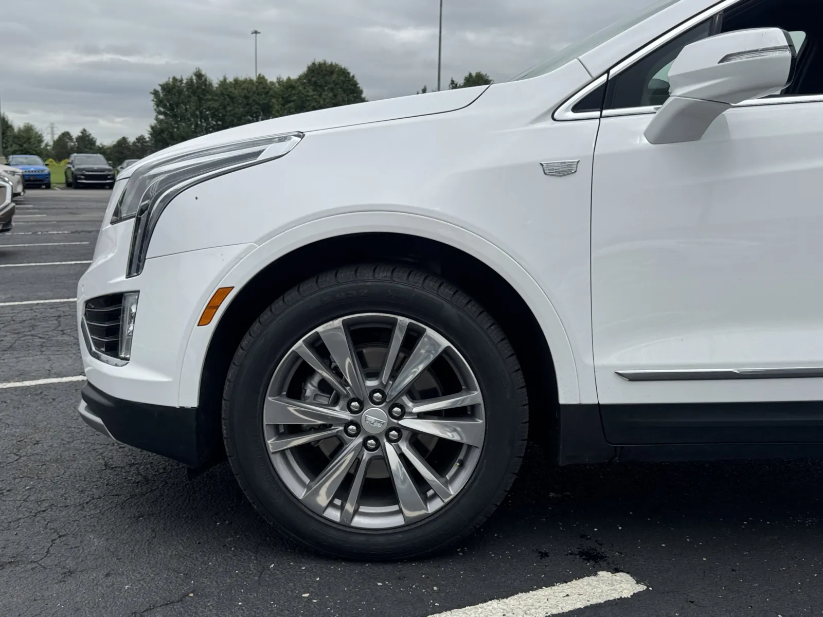 Cadillac XT5 photo 35