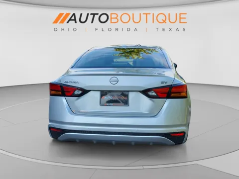 More photos of 2024 Nissan Altima 2.5 SV at Auto Boutique Ohio, OH