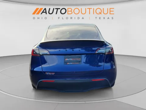 More photos of 2021 Tesla Model Y Long Range at Auto Boutique Ohio, OH