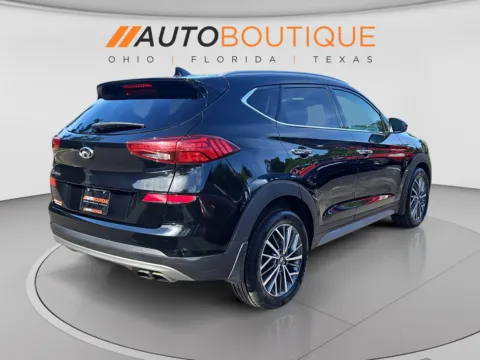 More photos of 2021 Hyundai Tucson Limited at Auto Boutique Ohio, OH