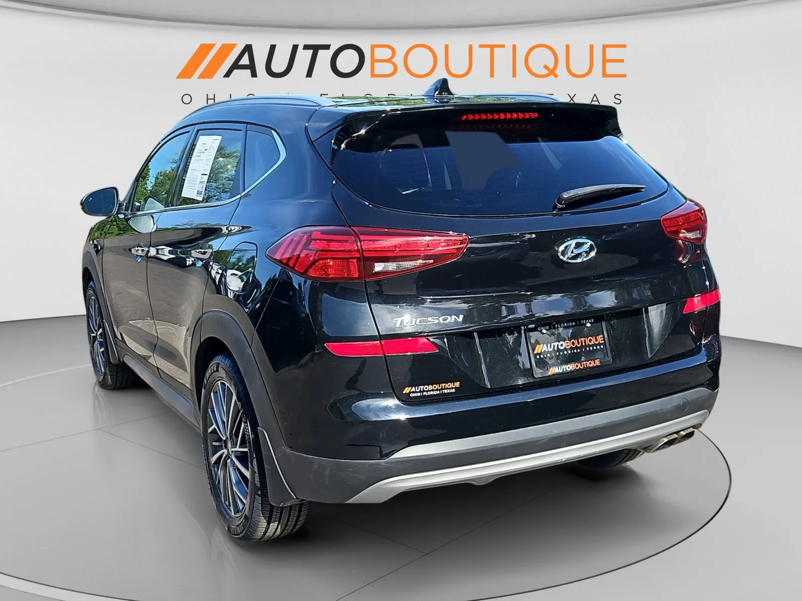 Hyundai Tucson photo 3