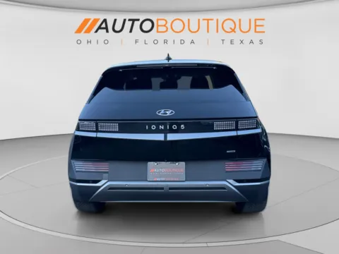 More photos of 2022 Hyundai IONIQ 5 SE at Auto Boutique Ohio, OH
