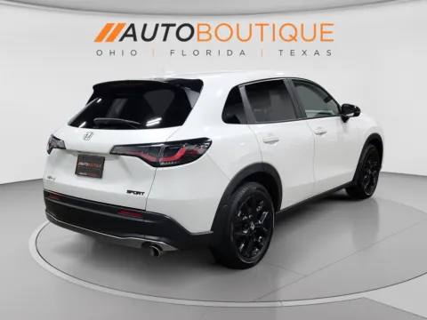 More photos of 2025 Honda HR-V Sport at Auto Boutique Ohio, OH