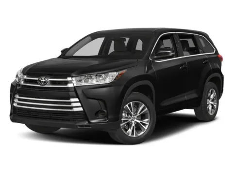 Gray 2018 Toyota Highlander LE for sale in Columbus, OH