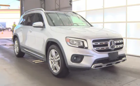 Another view of 2020 Mercedes-Benz GLB 250 for sale in Columbus, OH at Auto Boutique Ohio