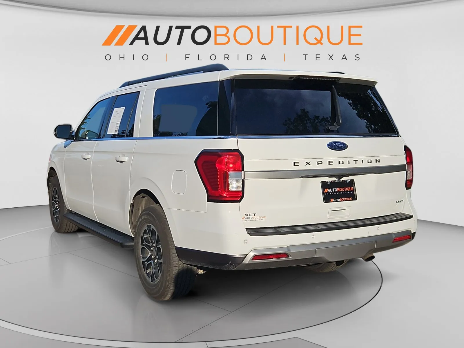 Ford Expedition MAX photo 3