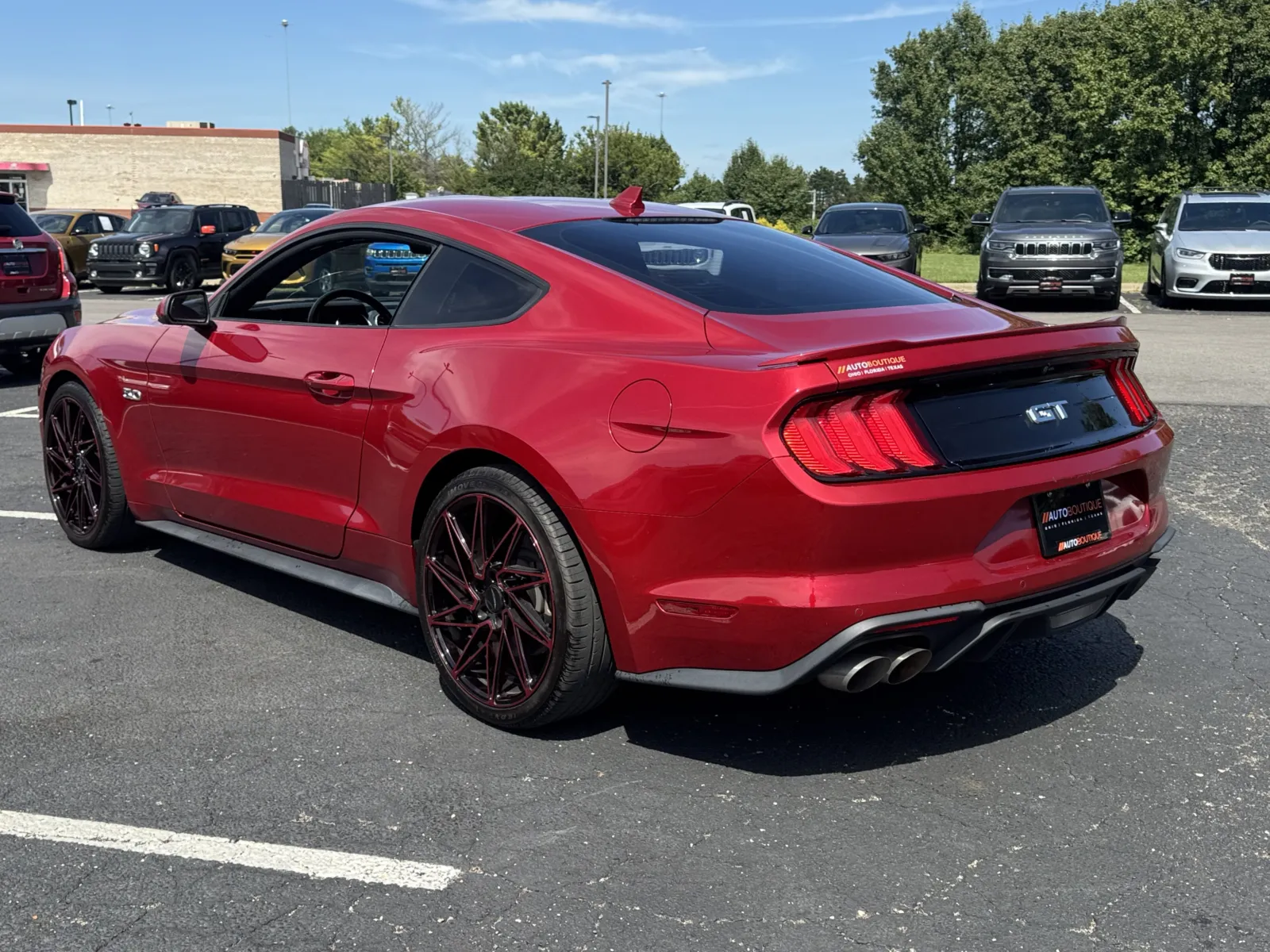 Ford Mustang photo 10
