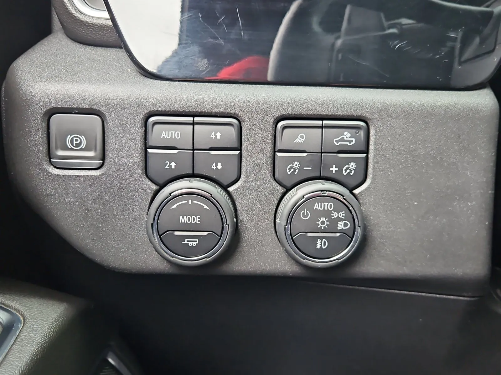 Chevrolet Silverado photo 30