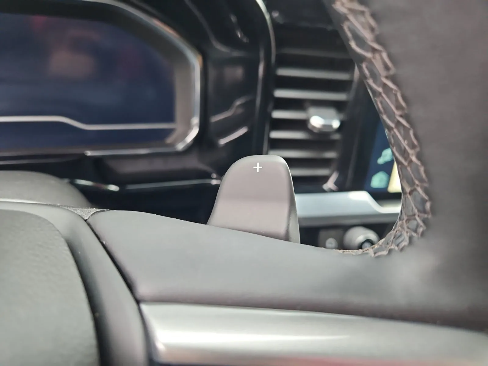 Chevrolet Silverado photo 27