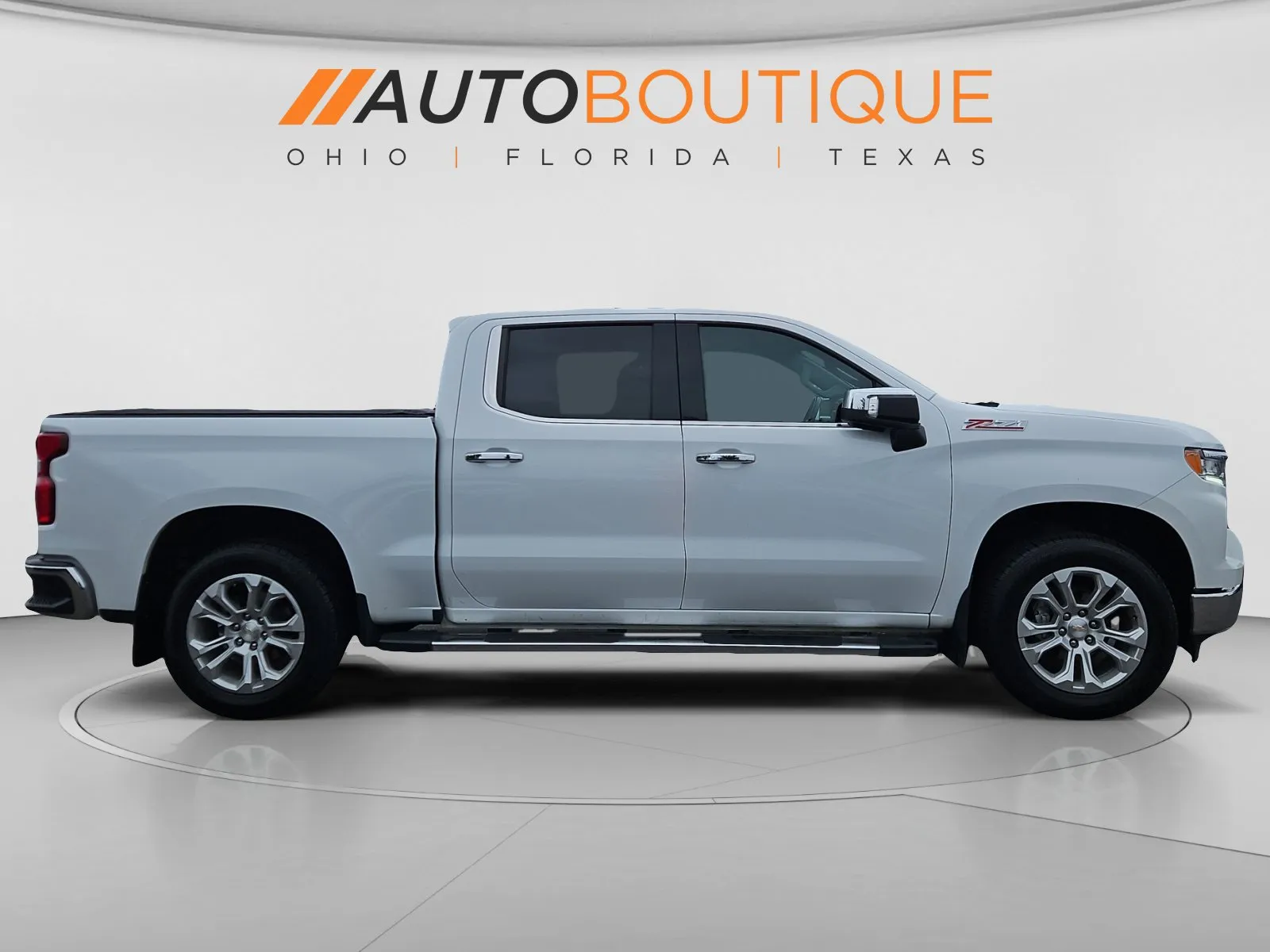 Chevrolet Silverado photo 6
