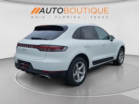 More photos of 2020 Porsche Macan at Auto Boutique Ohio, OH