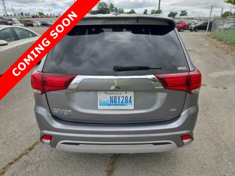More photos of 2022 Mitsubishi Outlander PHEV SEL at Auto Boutique Ohio, OH