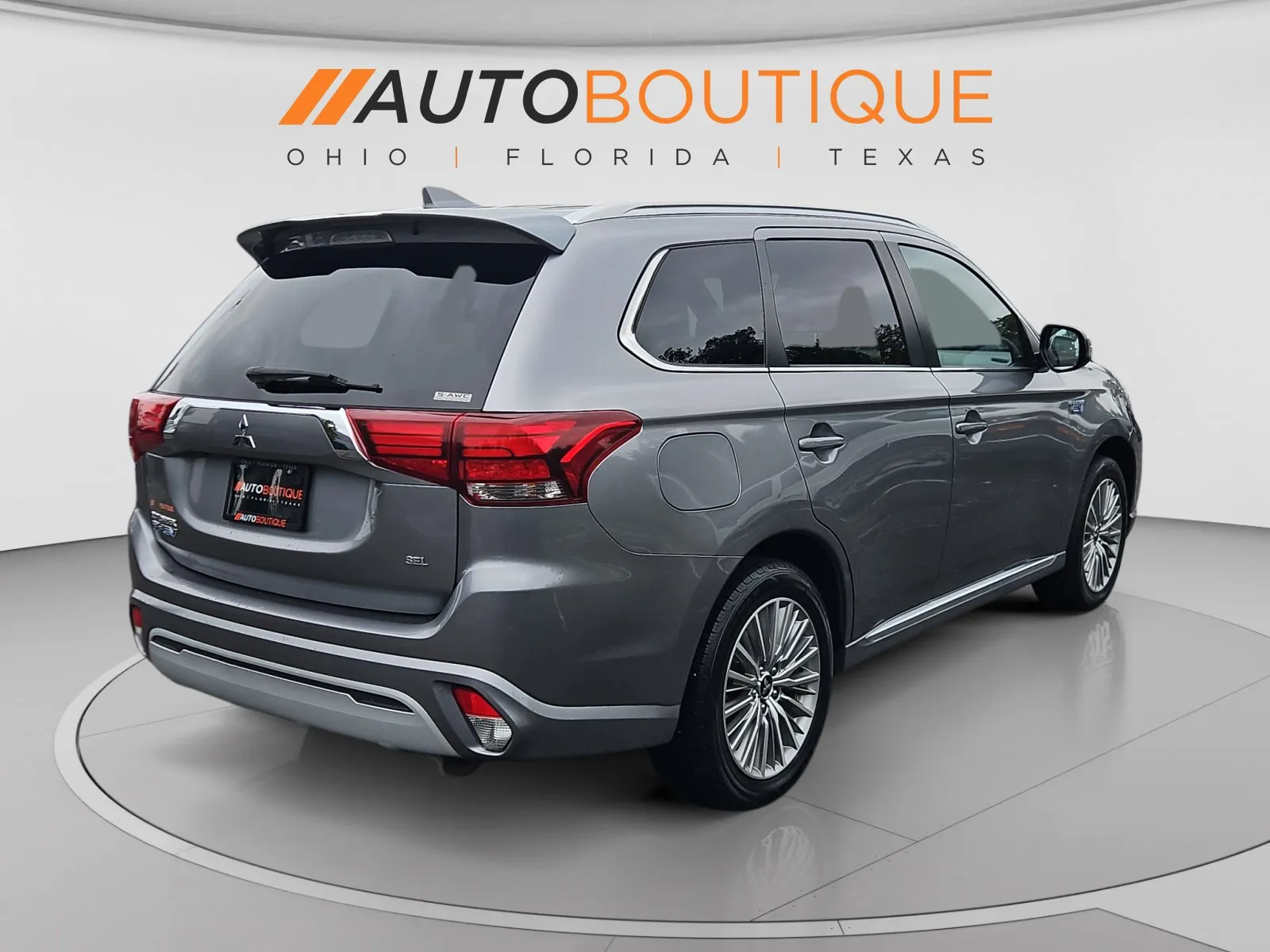 Mitsubishi Outlander photo 5