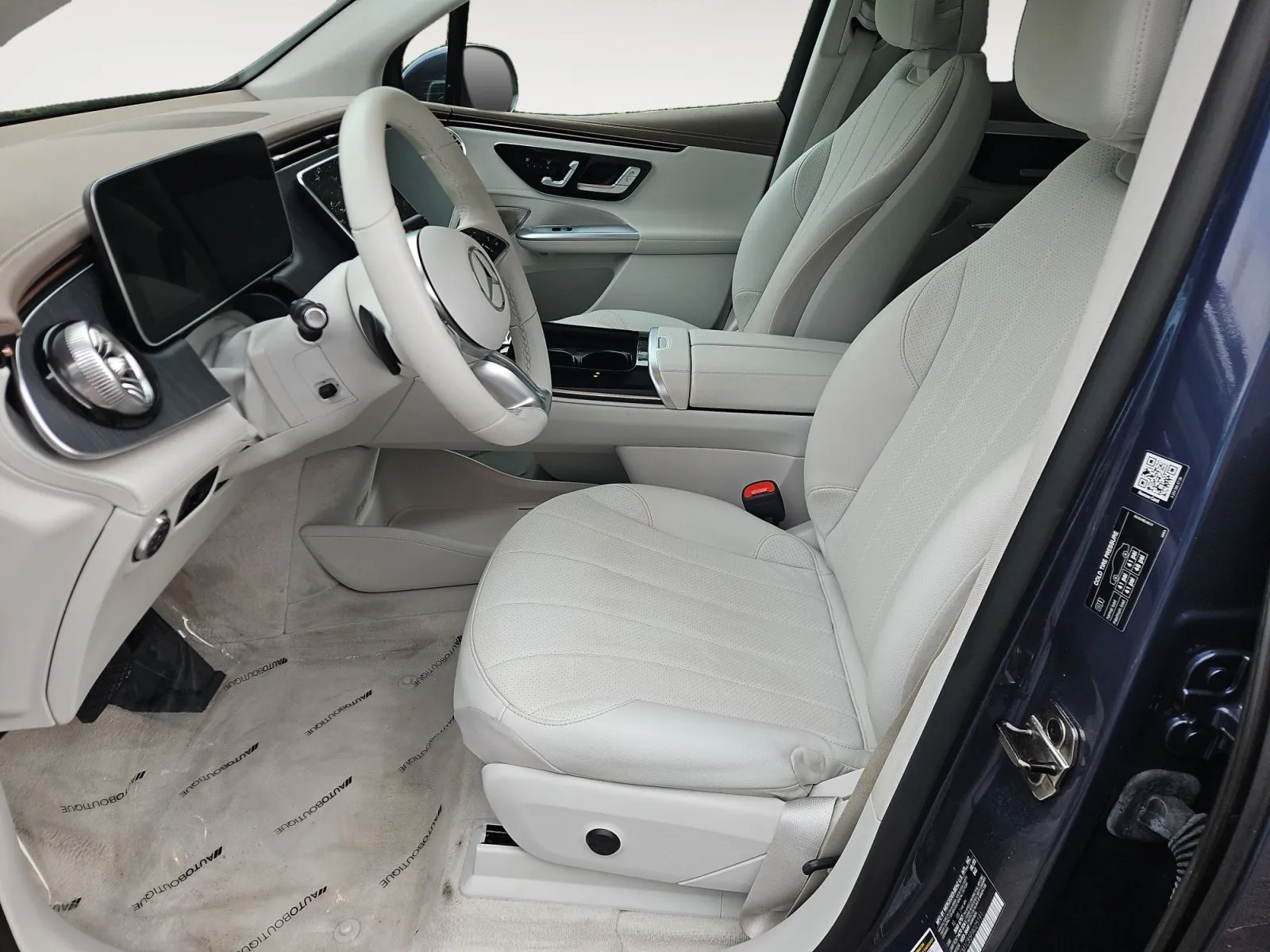 Mercedes-Benz EQE photo 9